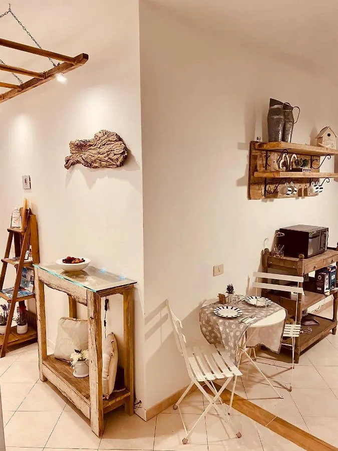 B&B Le Quattro Stagioni La Maddalena  3*, La Maddalena (Sassari) Italy